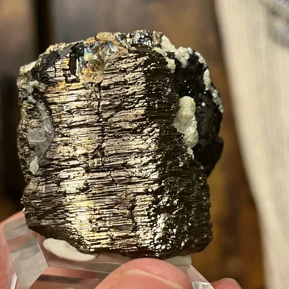 Pyrrhotite with Wolfermite